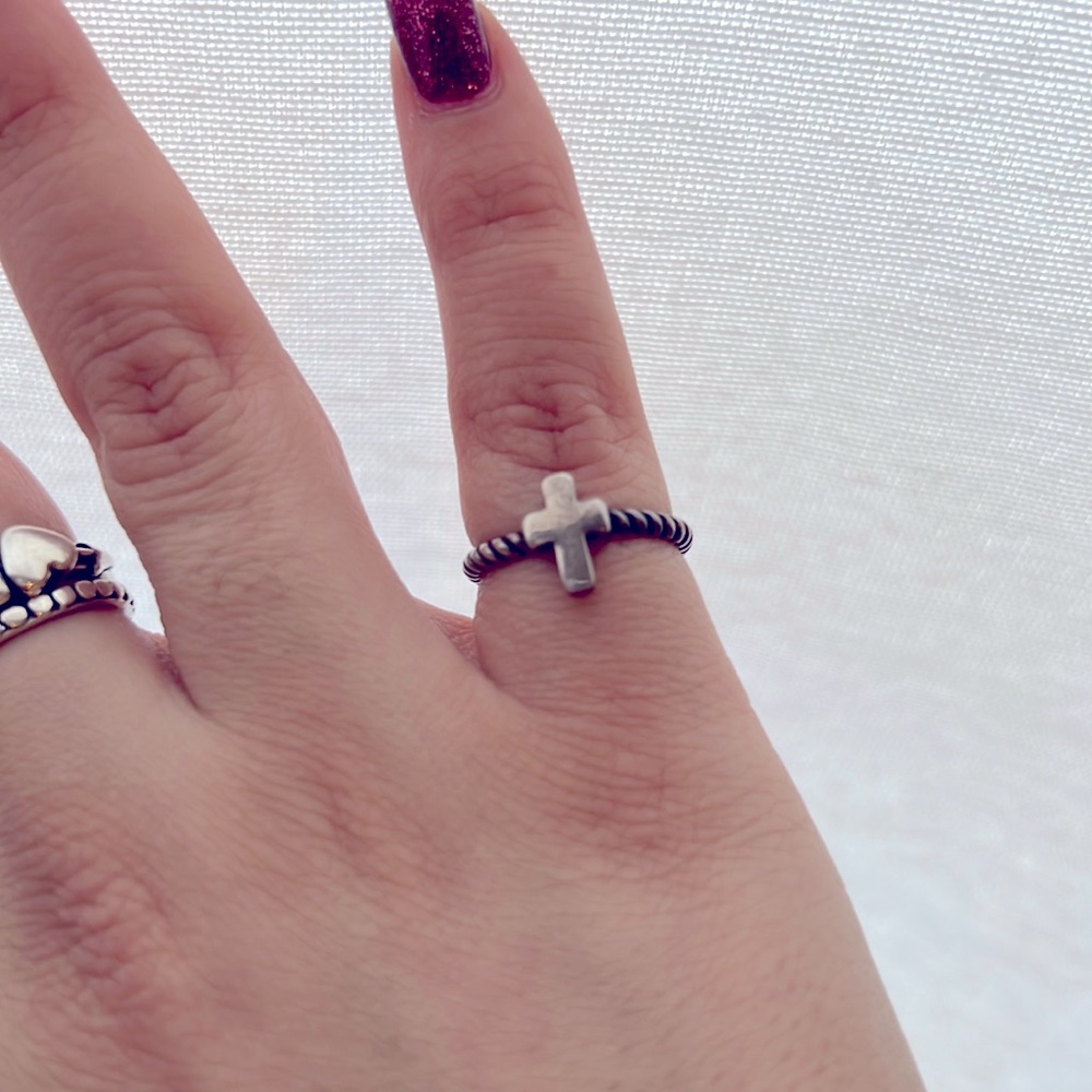 Tiny Cross Ring